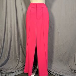Ashanti’s Alice and Olivia wide leg pants.